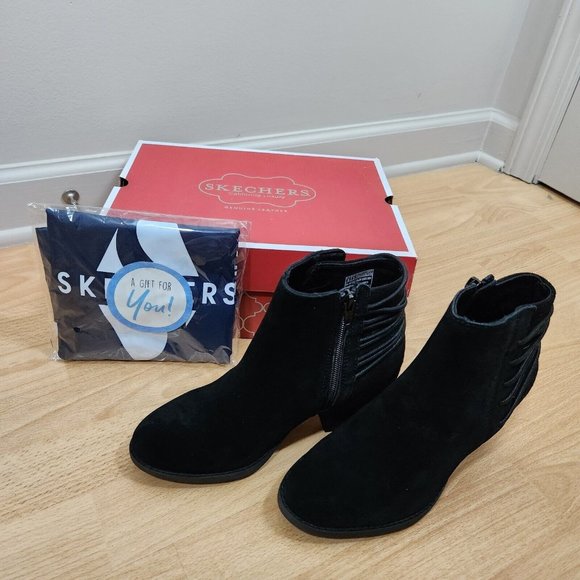 Skechers Shoes - Skechers Homestead Wrapped Out Black Suede Ankle Boots Zip Bootie Shoes Womens 6